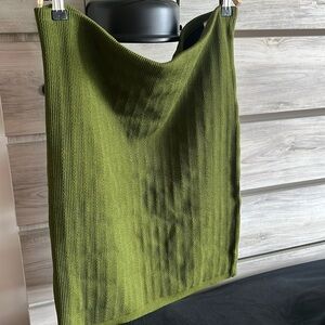Express ribbed olive skirt